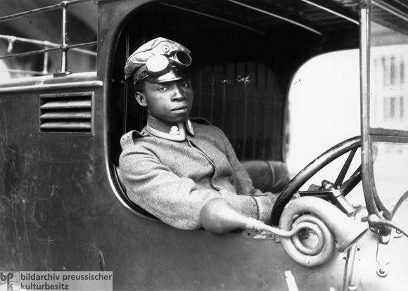 East African (Askari) Member of the <I>Freikorps</i> Lettow-Vorbeck in Munich (May 1919)